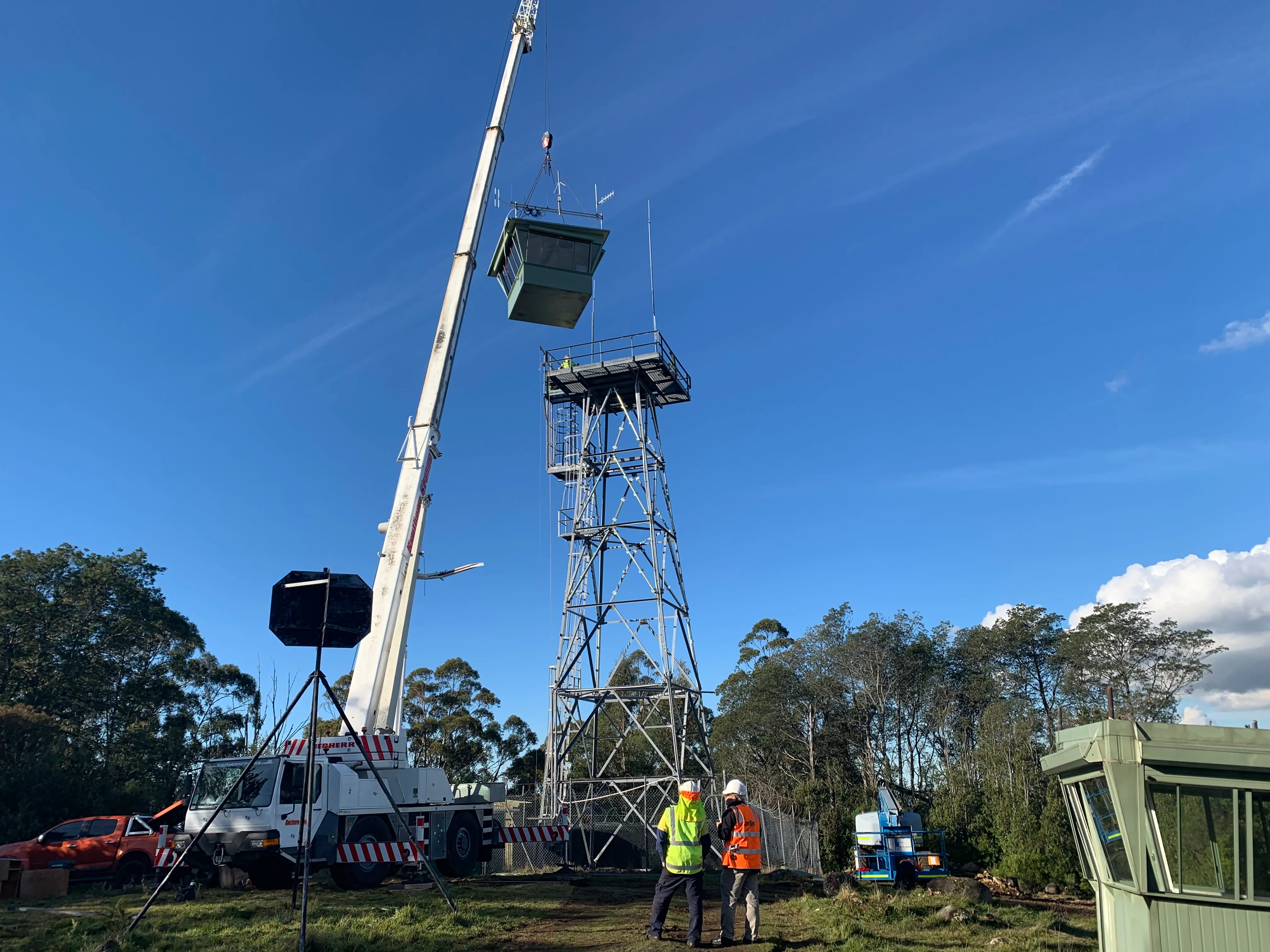 Mt Blackwarry Fire Tower Cabin Replacement for DELWP Install