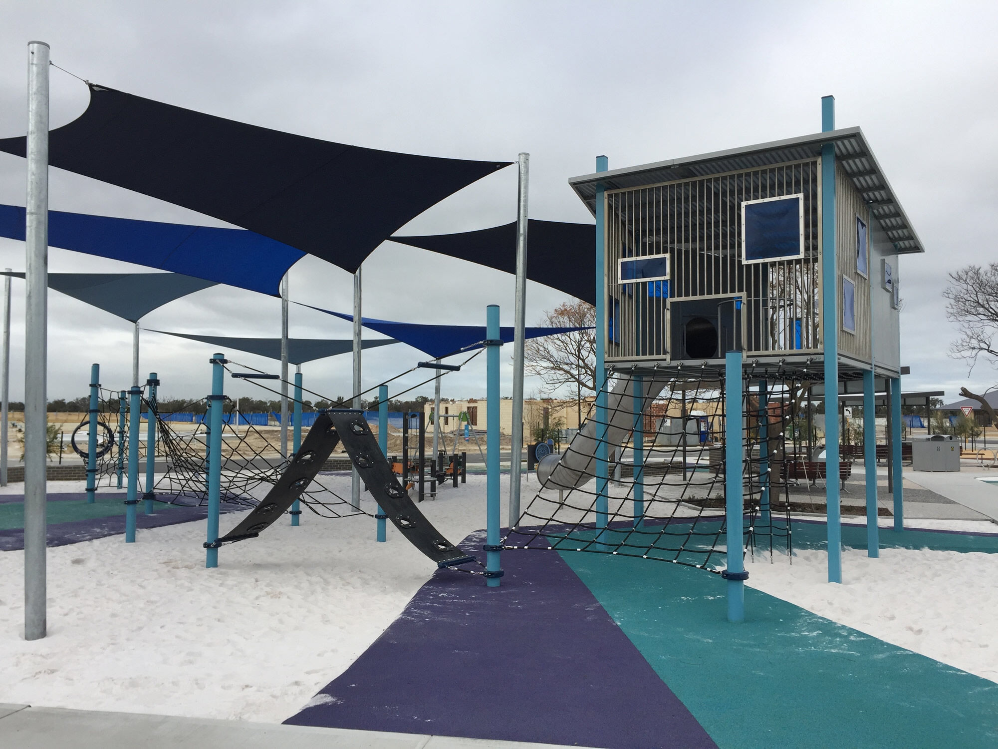 Playground with Stainless Steel Slide, Structure and Rope Climbing