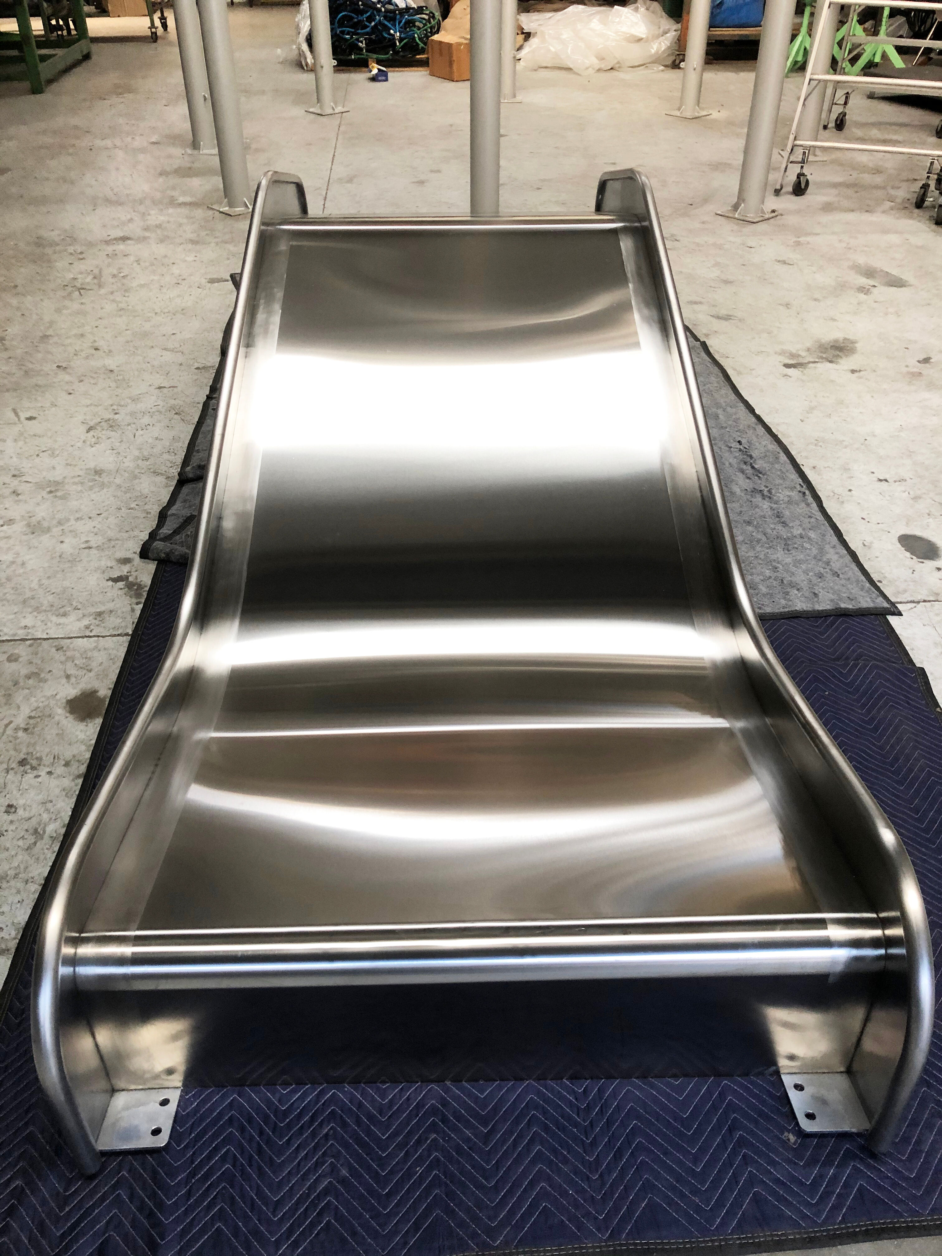 Flat bed stainless steel slide