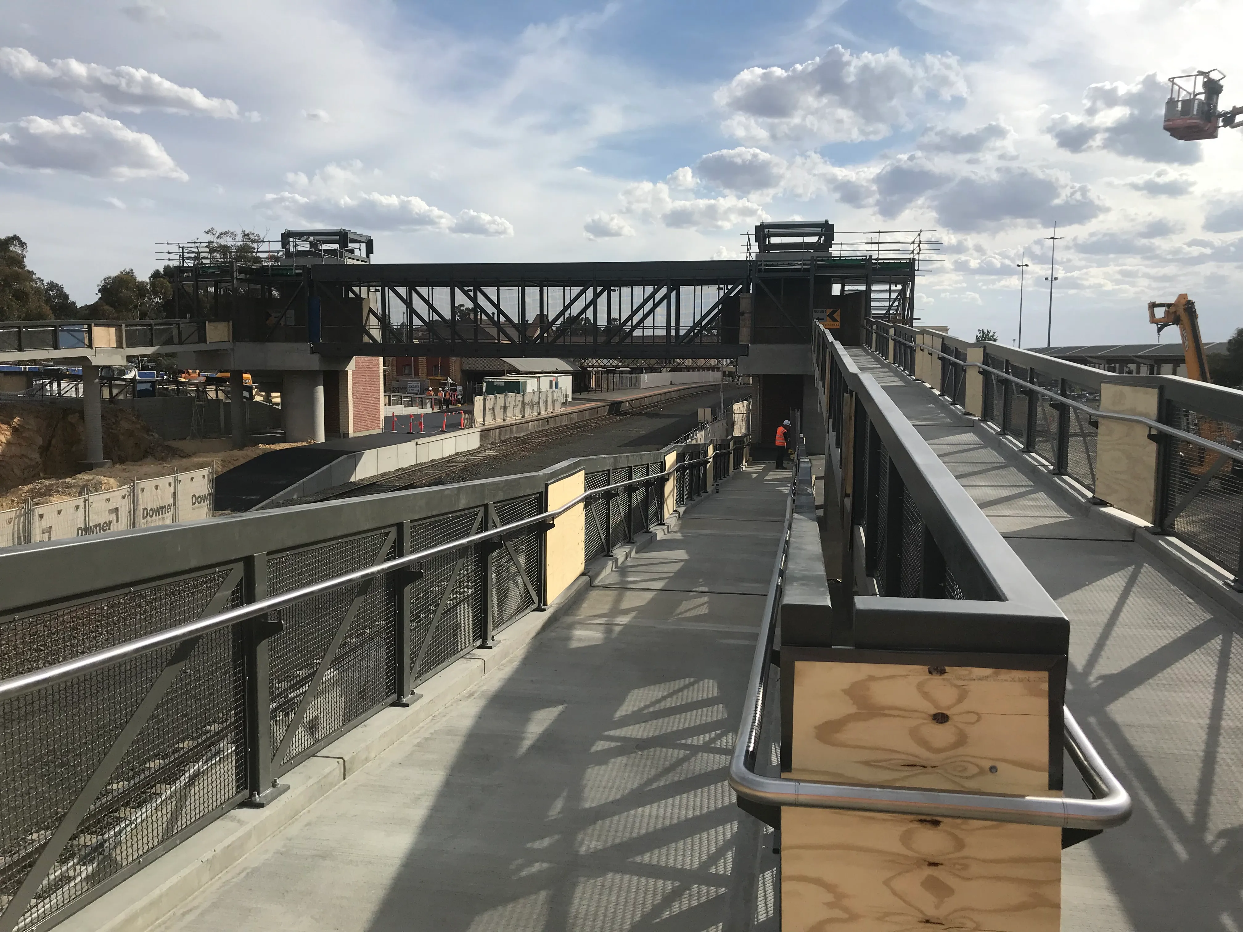 Bendigo station footbridge and handrail